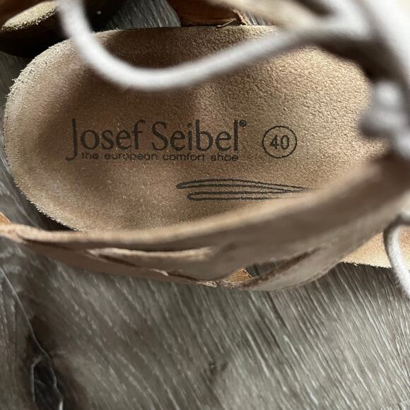 Josef Seibel Tonga Womens Strappy Sandals In Size US 9 / Euro 40 Gold/Tan - Picture 8 of 9
